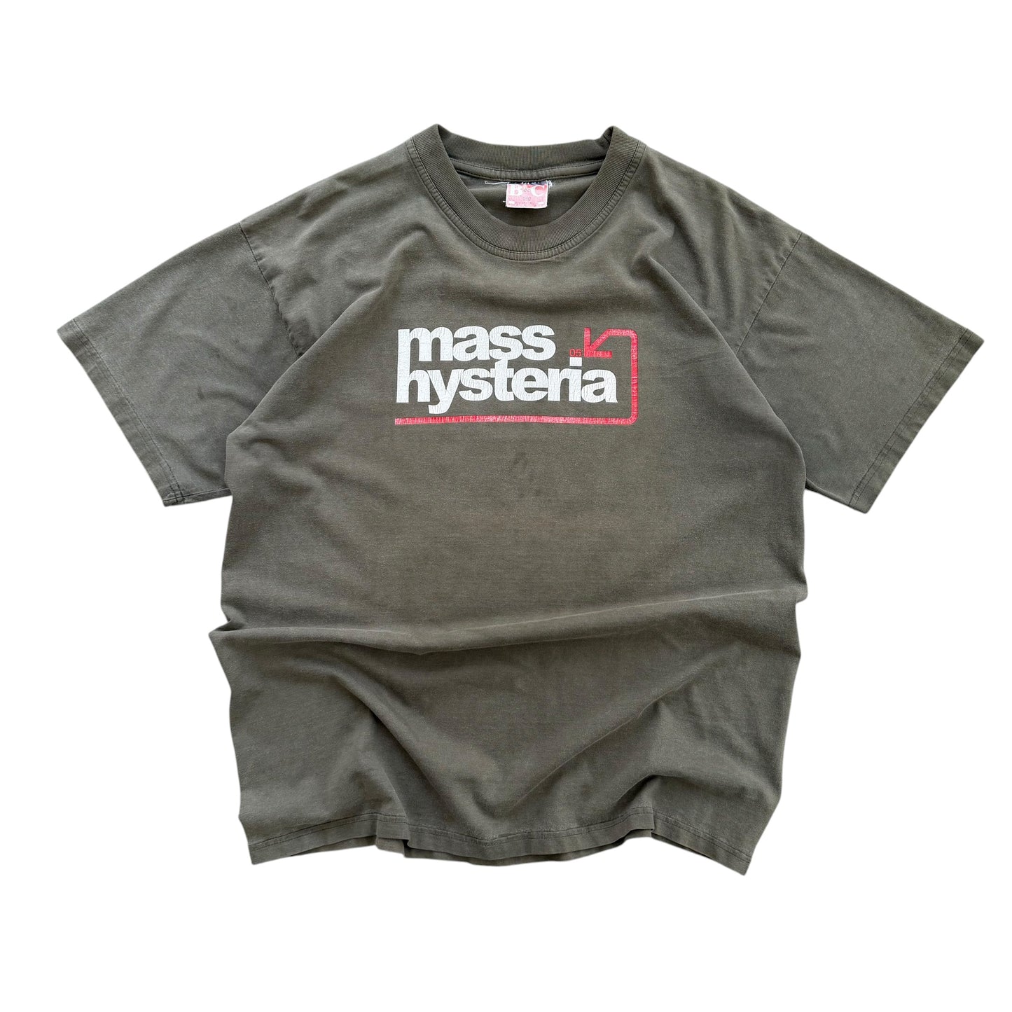 Early 2000's Mass Hysteria T-shirt - XL