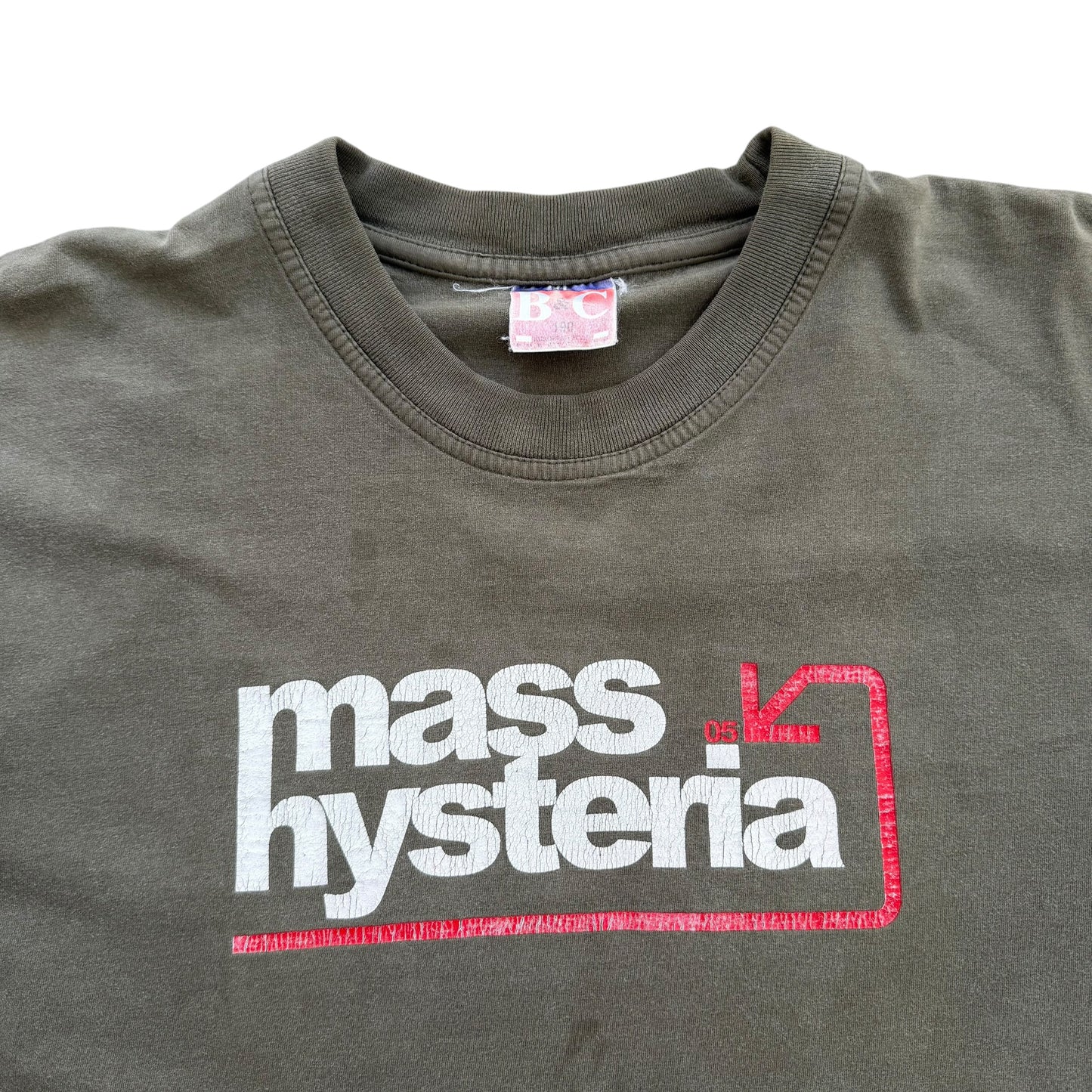 Early 2000's Mass Hysteria T-shirt - XL