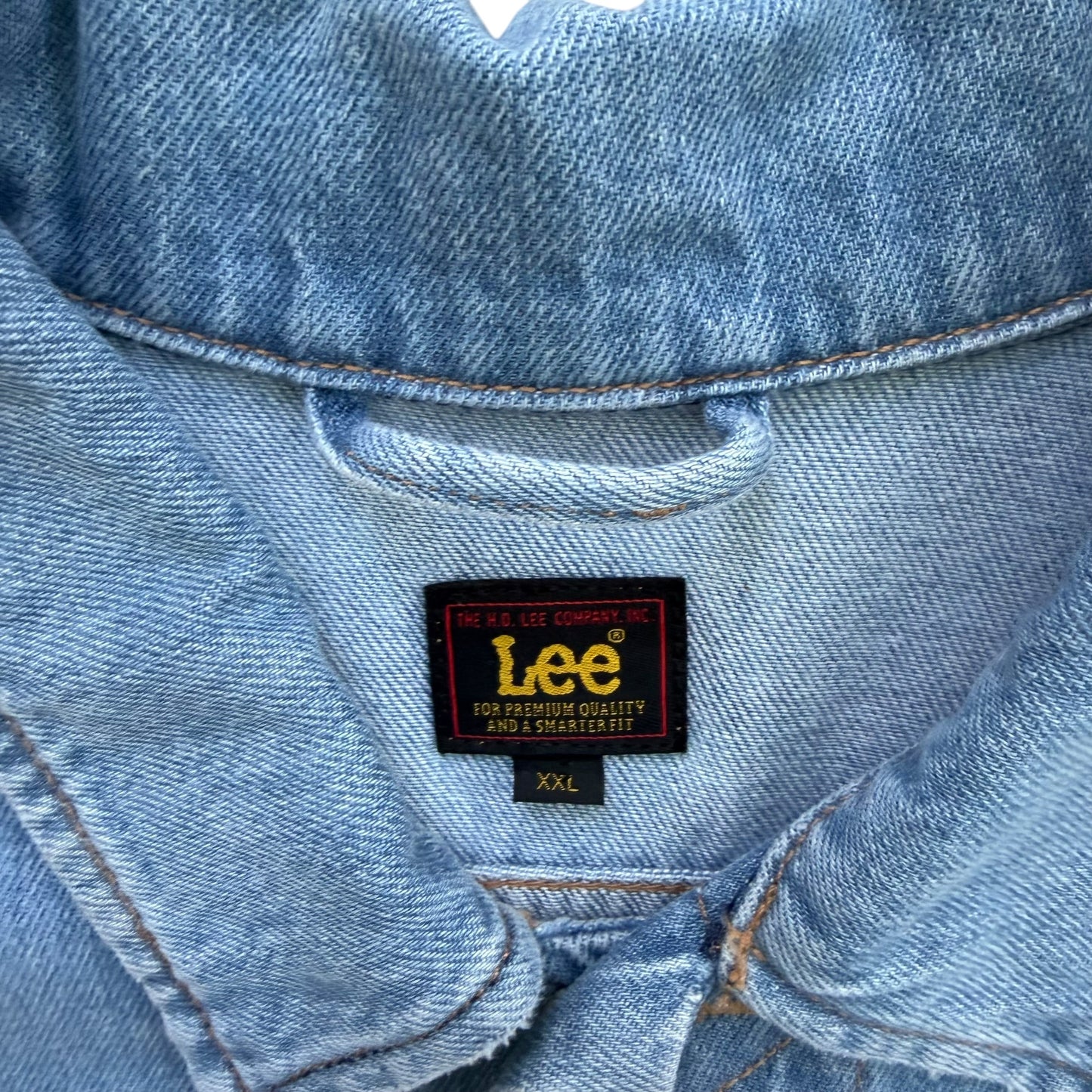 Early 2000’s Lee light denim jacket – XXL