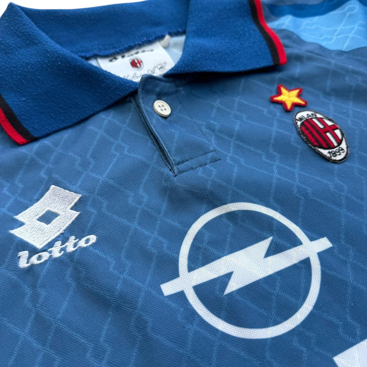 1995/1996 AC Milan - Ultra Rare Fourth Football Jersey - L