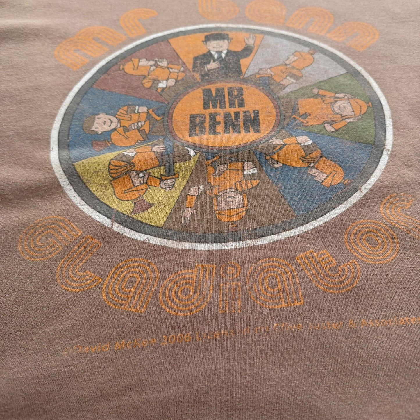 2006 Mr Benn Gladiators - Cartoon T-Shirt - L